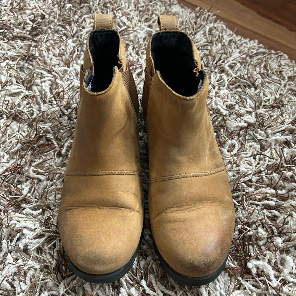 Women’s Sorel Tan Ankle Boots - Size 8